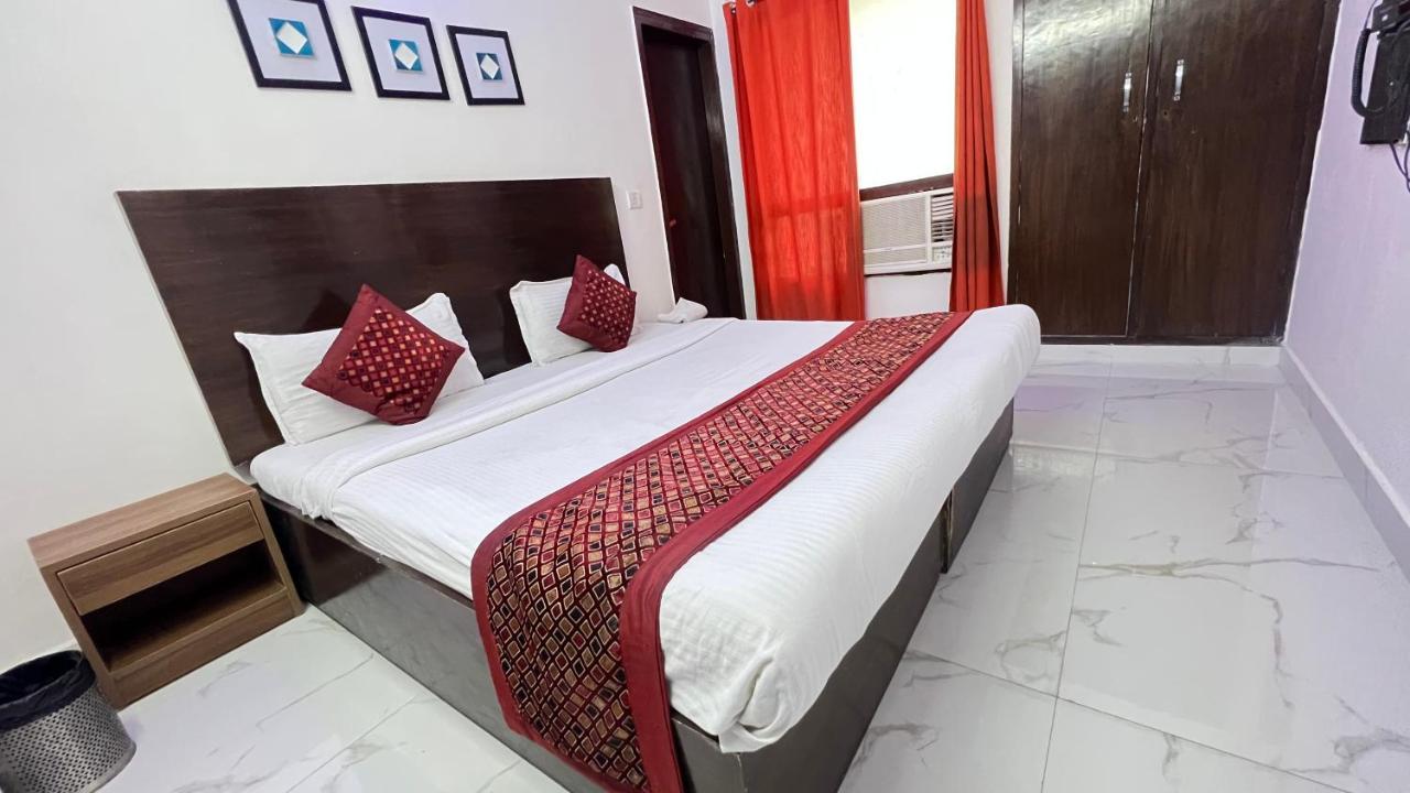 เดอะ ดรีมเฮาส์ Bed & Breakfast นิวเดลี ภายนอก รูปภาพ